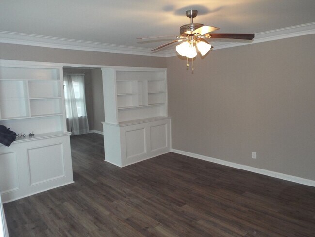 Building Photo - 3608 Gurley Dr