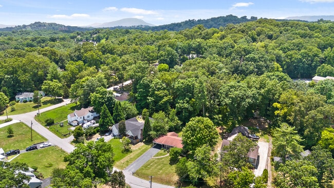 Aerial - 3291 Van Buren St