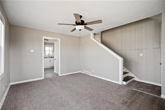 Building Photo - Charming 2-Bedroom/1-Bath Home in the Hear...