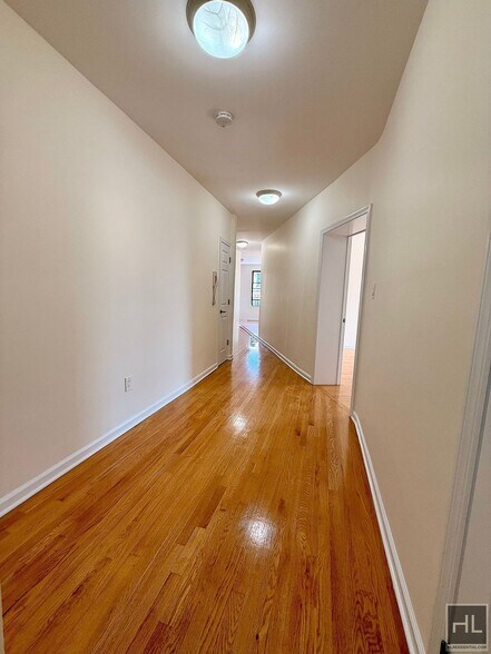 Building Photo - West 171st Street