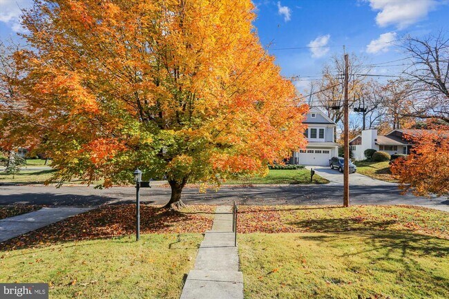 Building Photo - 6403 Tone Dr