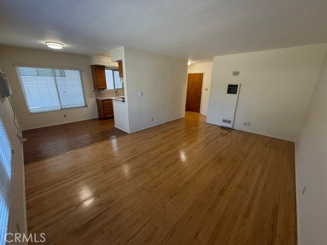 Building Photo - 13418 Moorpark St