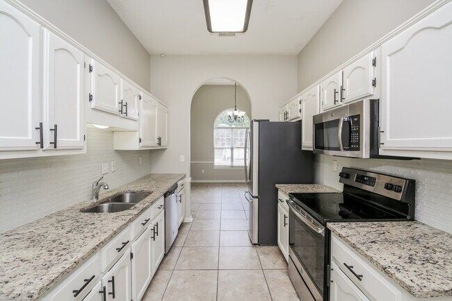 Building Photo - 5395 Philgrove Way