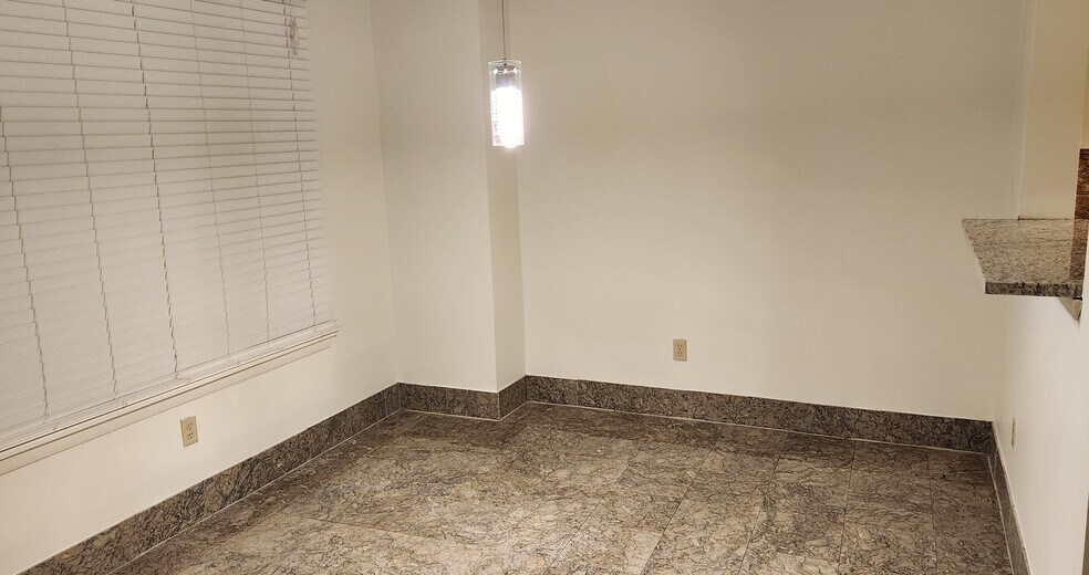 Building Photo - 3705 S Lake Orlando Pky