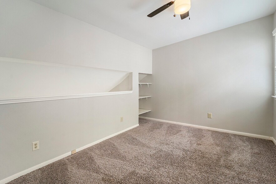 Building Photo - 14232 Reissen Ln
