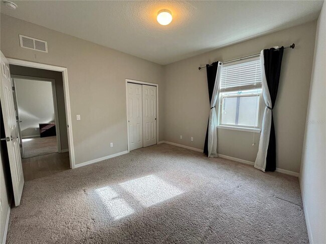 Building Photo - 2712 Vermillion Ct