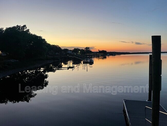 Building Photo - 2345 Wofford Rd