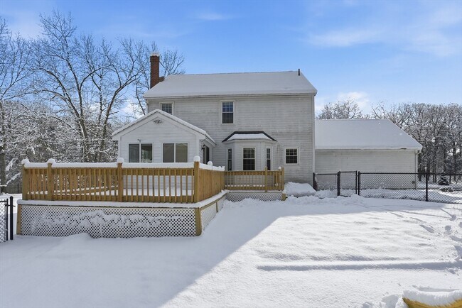 Building Photo - 1 Ernies Dr