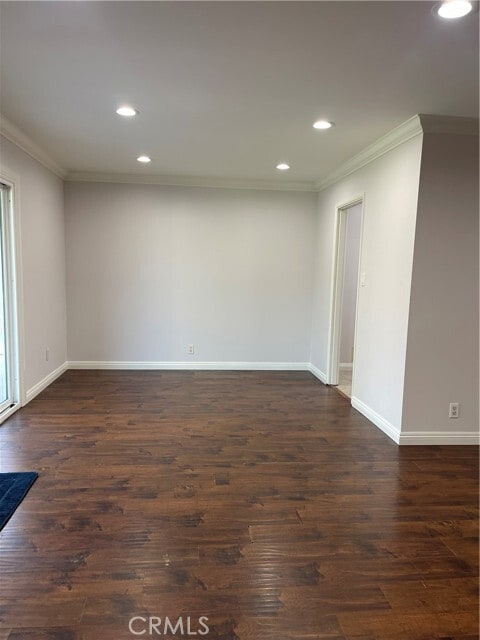 Building Photo - 6221 San Rafael Dr