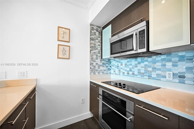 Building Photo - 55 SE 6th St