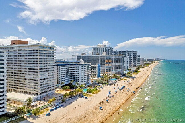 Building Photo - 4020 Galt Ocean Dr