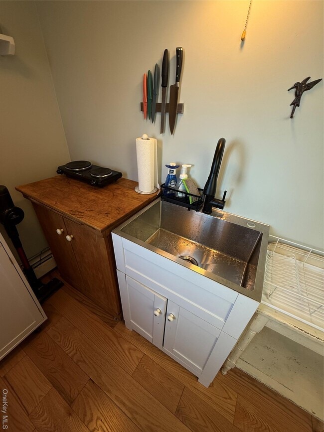 Building Photo - 16A Shadyside Ave