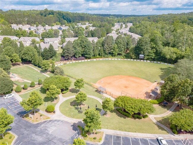 Building Photo - 6260 Brookside Ln