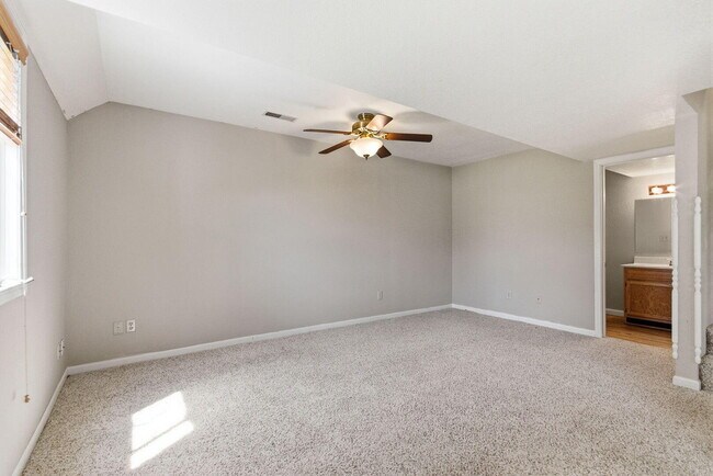 Building Photo - 1110 Brookedale Ct