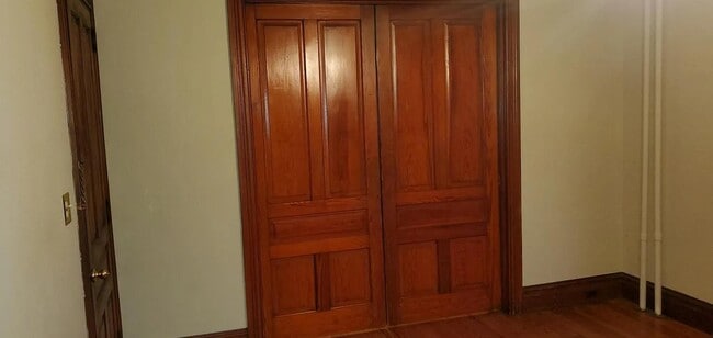 Building Photo - 2152 Mill Creek Rd