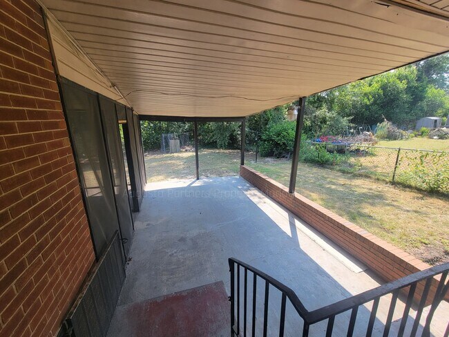 Building Photo - 2614 Glenn Hills Dr