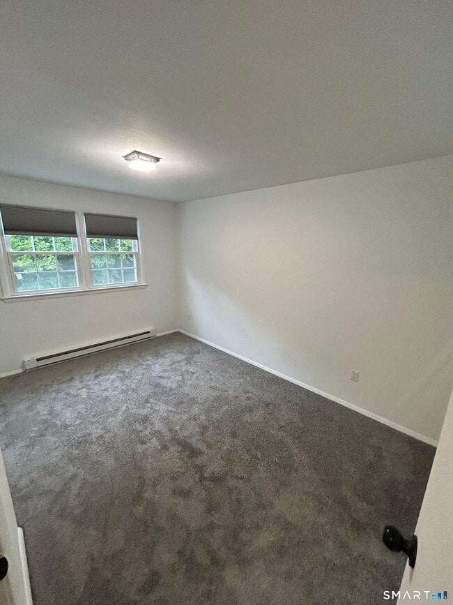 Building Photo - 617 Millville Ave