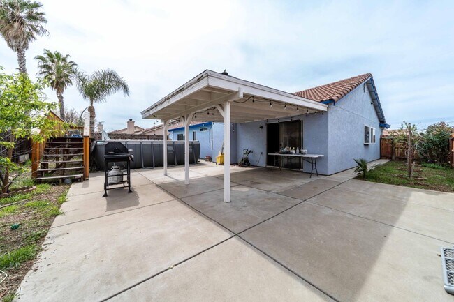 Building Photo - 13714 Deleon Ave