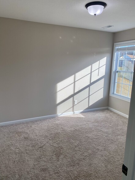 Third Bedroom - 3026 Farmhouse Dr