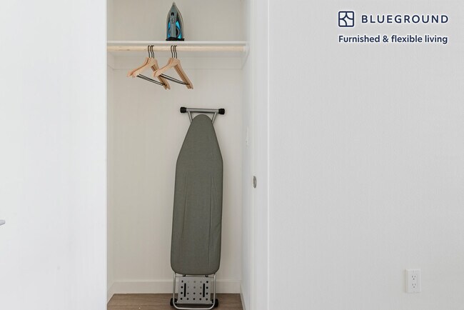 Building Photo - 3301 Innovation Wy