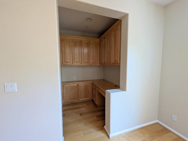 Building Photo - 4086 Crandall Cir