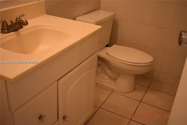 Building Photo - 13499 Biscayne Blvd