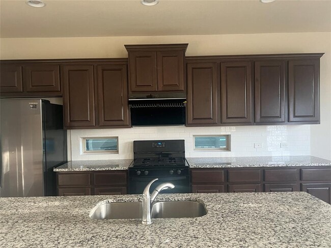 Building Photo - 3651 Sandy Brook Dr