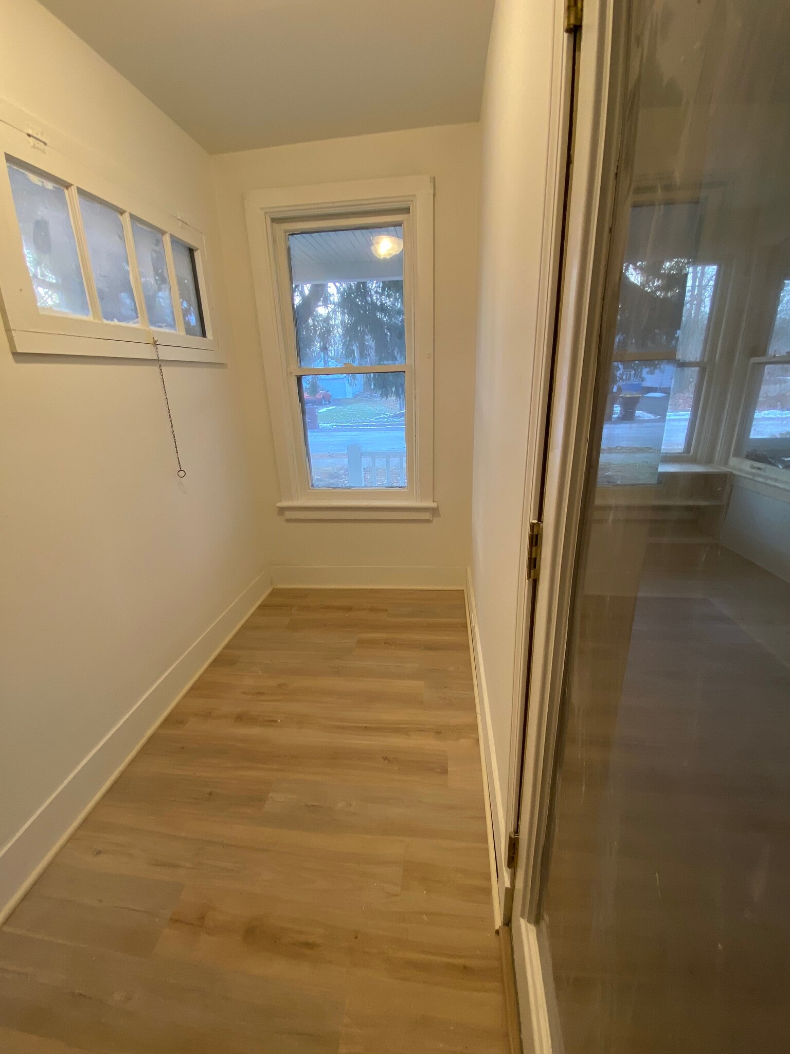 Building Photo - 49 Grove St