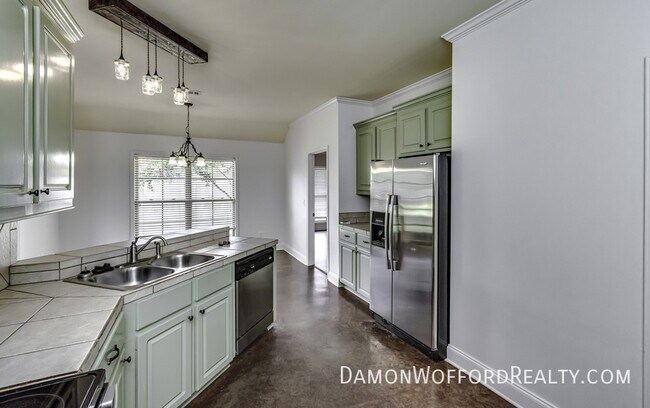 Building Photo - 107 Emery Drive