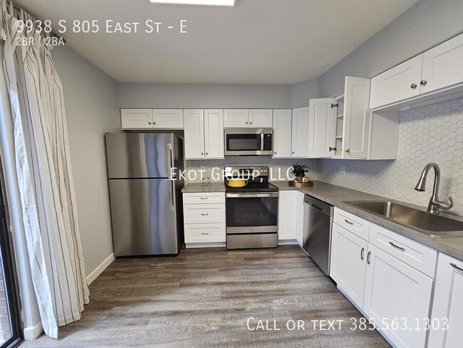 Building Photo - 3938 S 805 E St