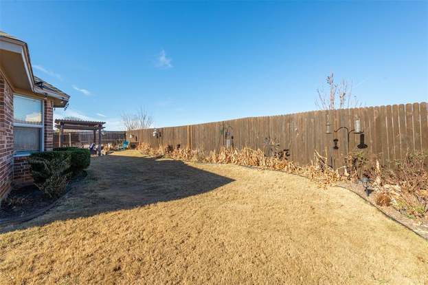 Building Photo - 537 Meadowcrest Dr