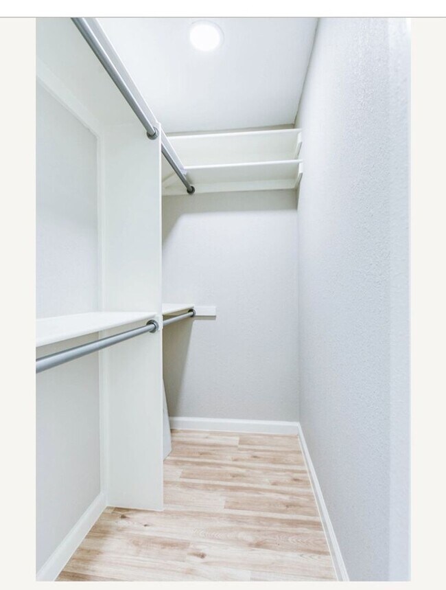 Building Photo - COMING MARCH 2026 - Fully Renovated 3 Bedroom Home!!