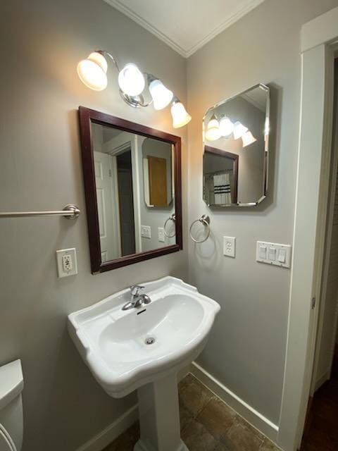 Building Photo - 1134 N Sycamore St