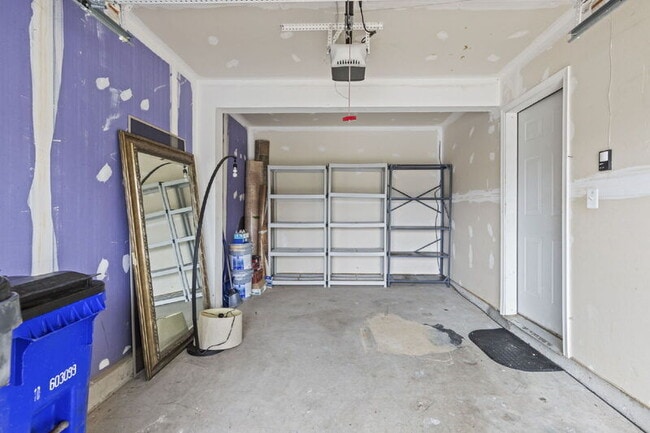 Building Photo - 4613 Harrier Way