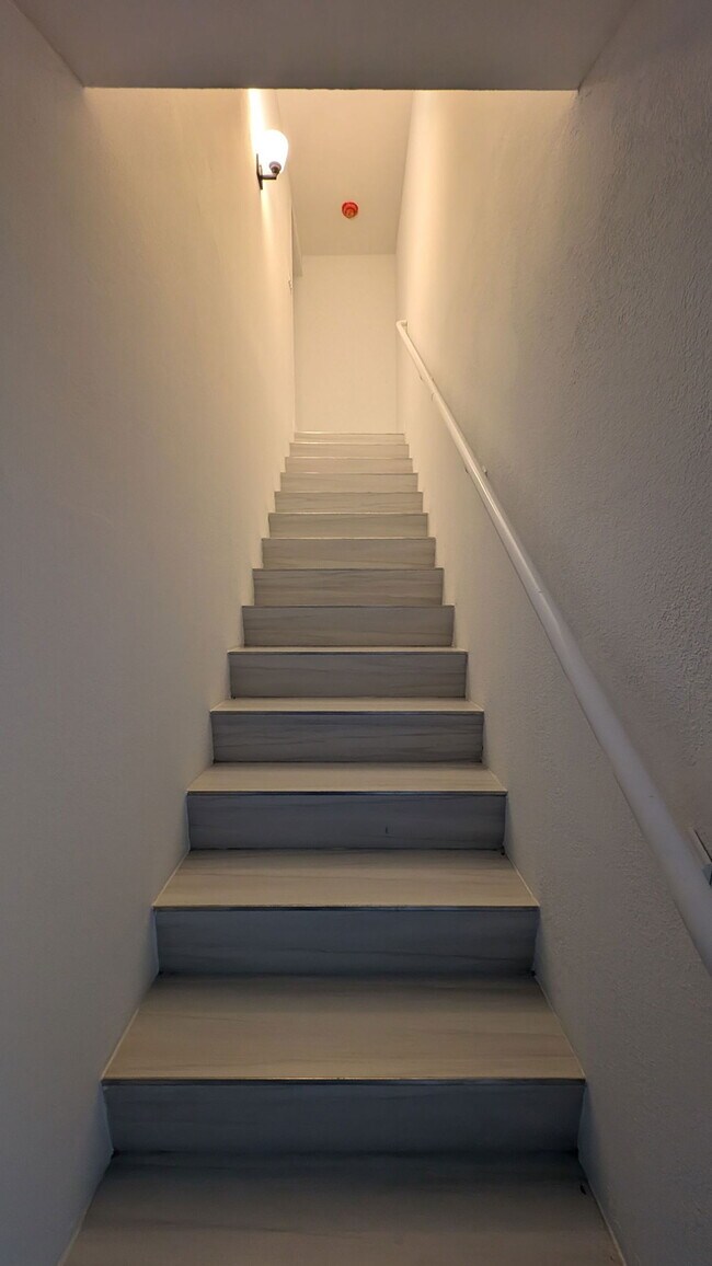 Building Photo - 14559 SW 261 St Ter