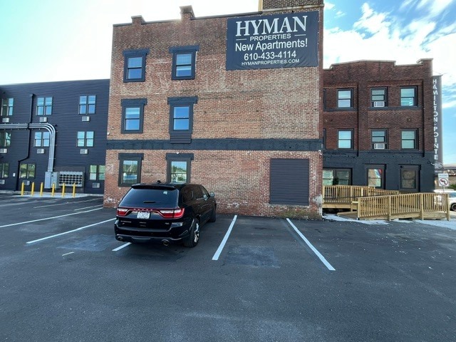 Building Photo - Hamilton Pointe