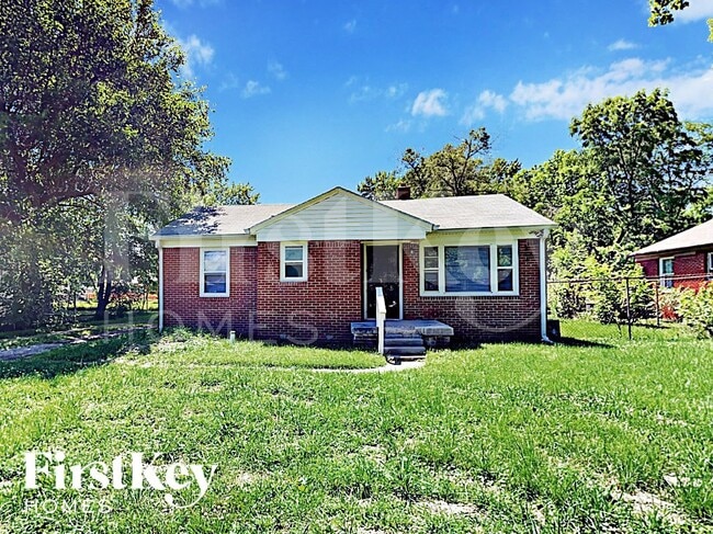 Building Photo - 6108 Bettcher Ave