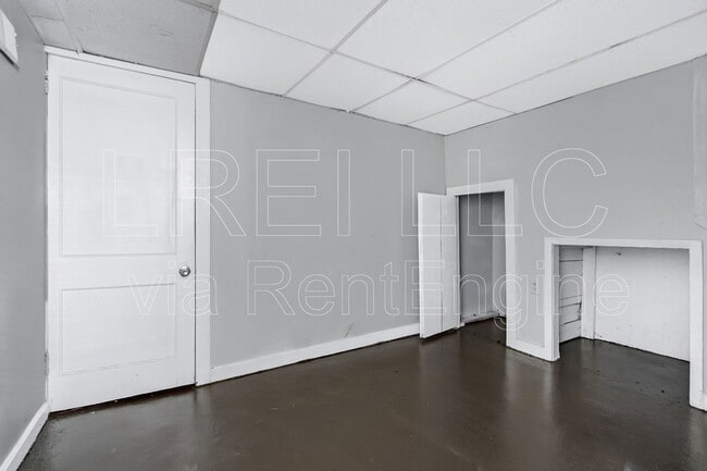 Building Photo - 3936 Rankin St