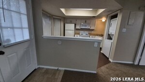Building Photo - 6314 Cambridge Dr