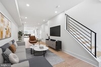 Building Photo - 147 Jones St