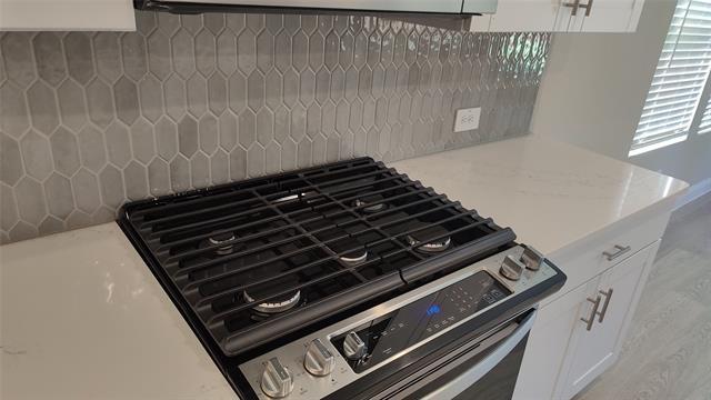 Building Photo - 3710 Canyon Dr