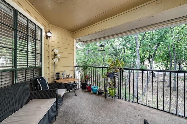 Building Photo - 8607 Fancy Finch Dr