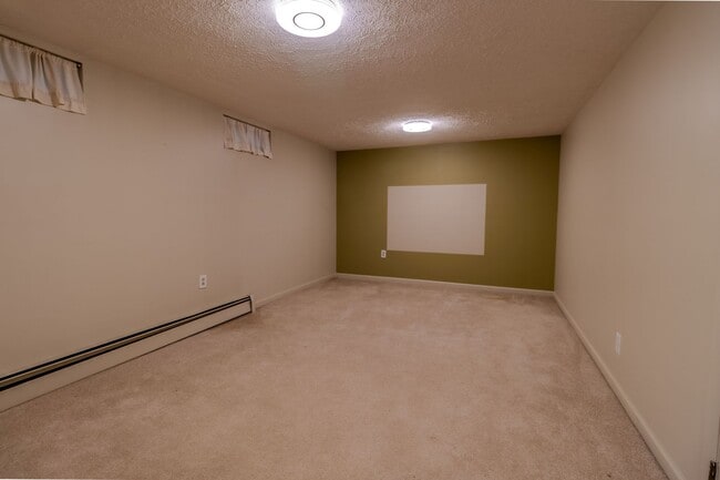 Building Photo - Live Large – Gorgeous Home with 4 Beds, 3 ...