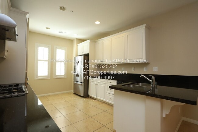 Building Photo - 47 Wild Trails