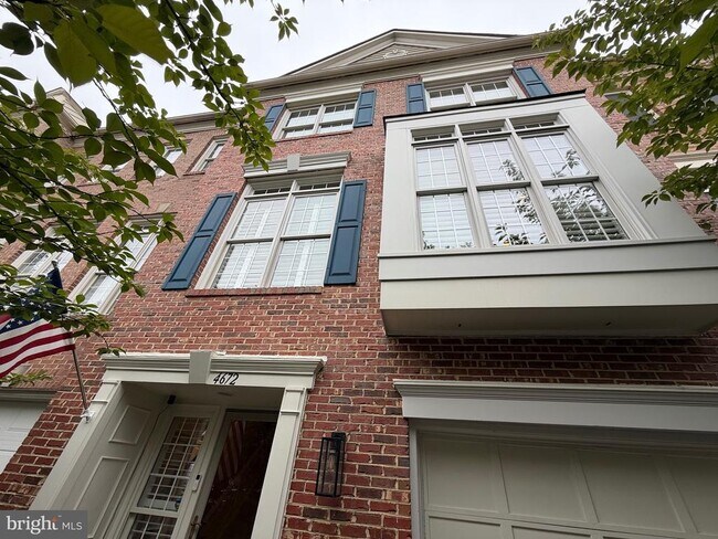 Building Photo - 4672 Kell Ln