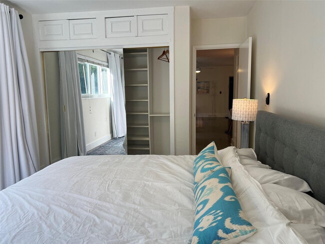 Building Photo - 508 Antioch Ave