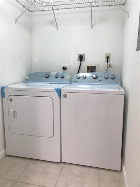 Building Photo - 2862 NW 55th Ave