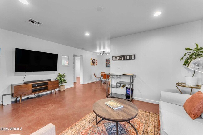 Building Photo - 2209 N 23rd St