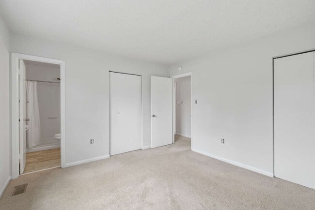 Building Photo - Beautifully Refreshed 3BR Townhome with Private Fenced Backyard in Brandy Station