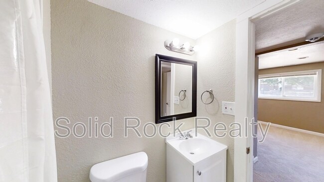 Building Photo - 5780 Eldora Dr